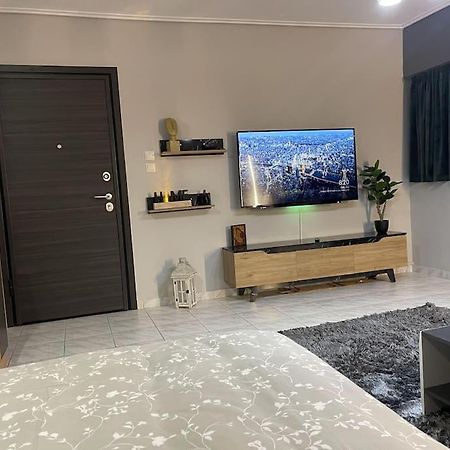 Central Modern Apartment Volos Ngoại thất bức ảnh